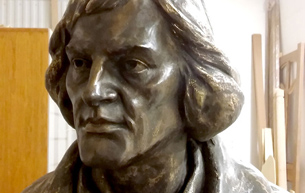 Statue of Mikołaj Kopernik from bronze